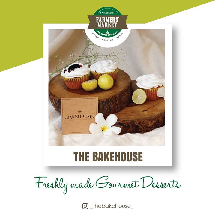 A one of its kind range of homemade gourmet desserts for satisfying the inner connoisseur side of yours. Visit @_thebakehouse_ exclusively at @ahmfarmersmarket on 7th July.
.
.
.
#thebakehouse #cakejars #lemon #refreshing #foodphotography #desserts #cakeinajar #grahamcrackers #baking #farmersmarket #gujarat #farmfresh #afm #ahmedabadfarmersmarket #localmarket #natural #nutritional #healthy #organicfood #nutrition #healthyliving #healthy #fitnessfood